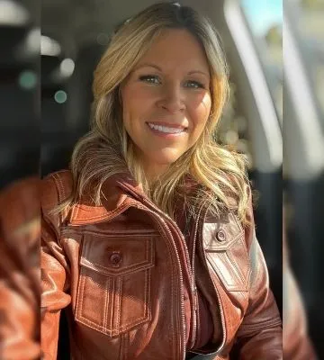 FJackets customer style — Crista Briggs